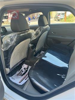 هیۆندای ئەلەنترا